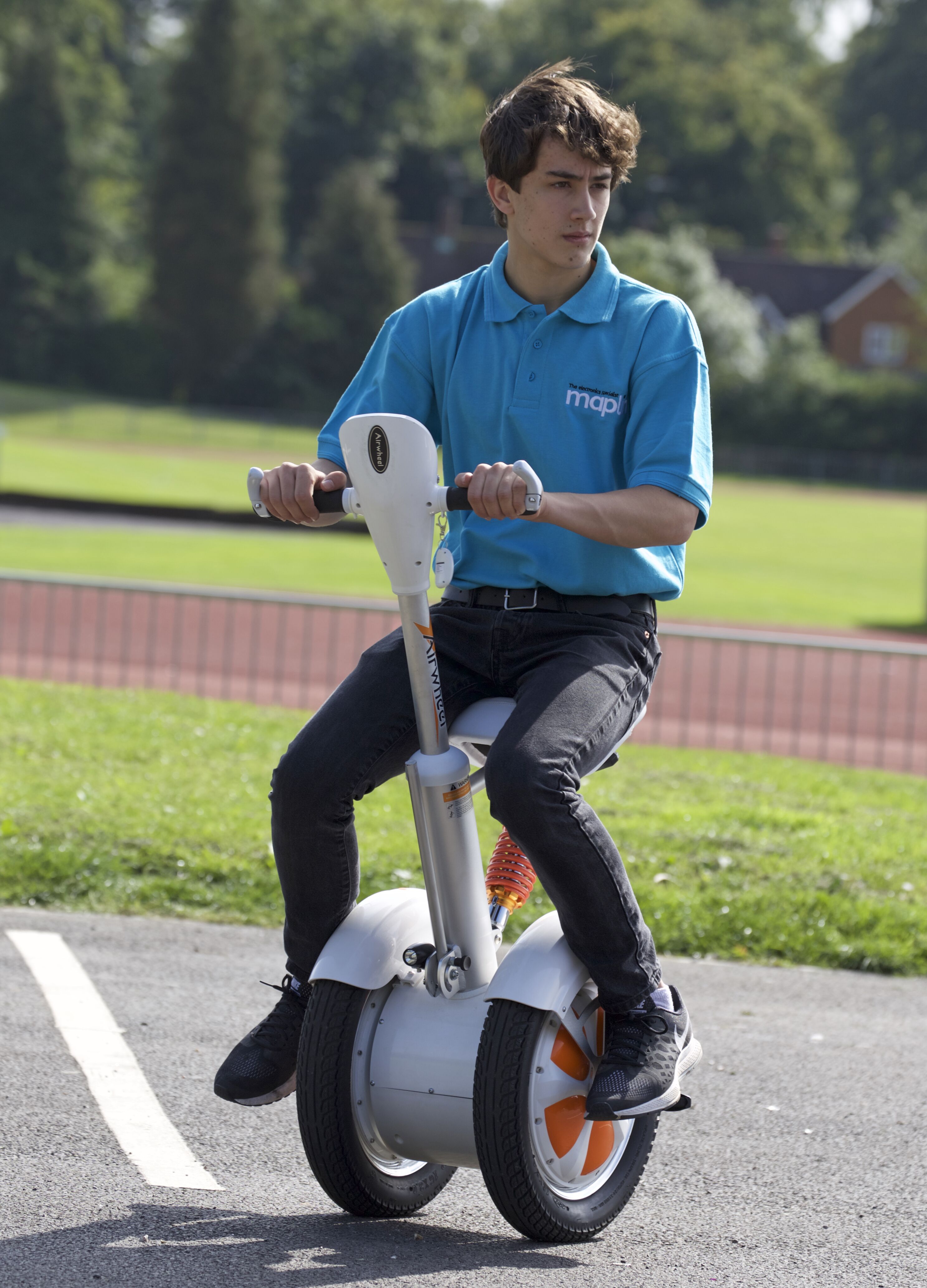 Airwheel self-balancing scooters A3