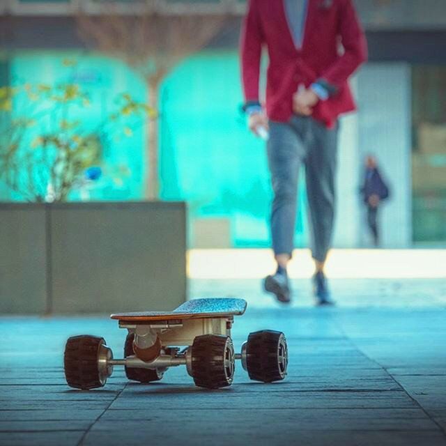 http://www.airwheel.net/skateboard/Airwheel_M3_65.jpg